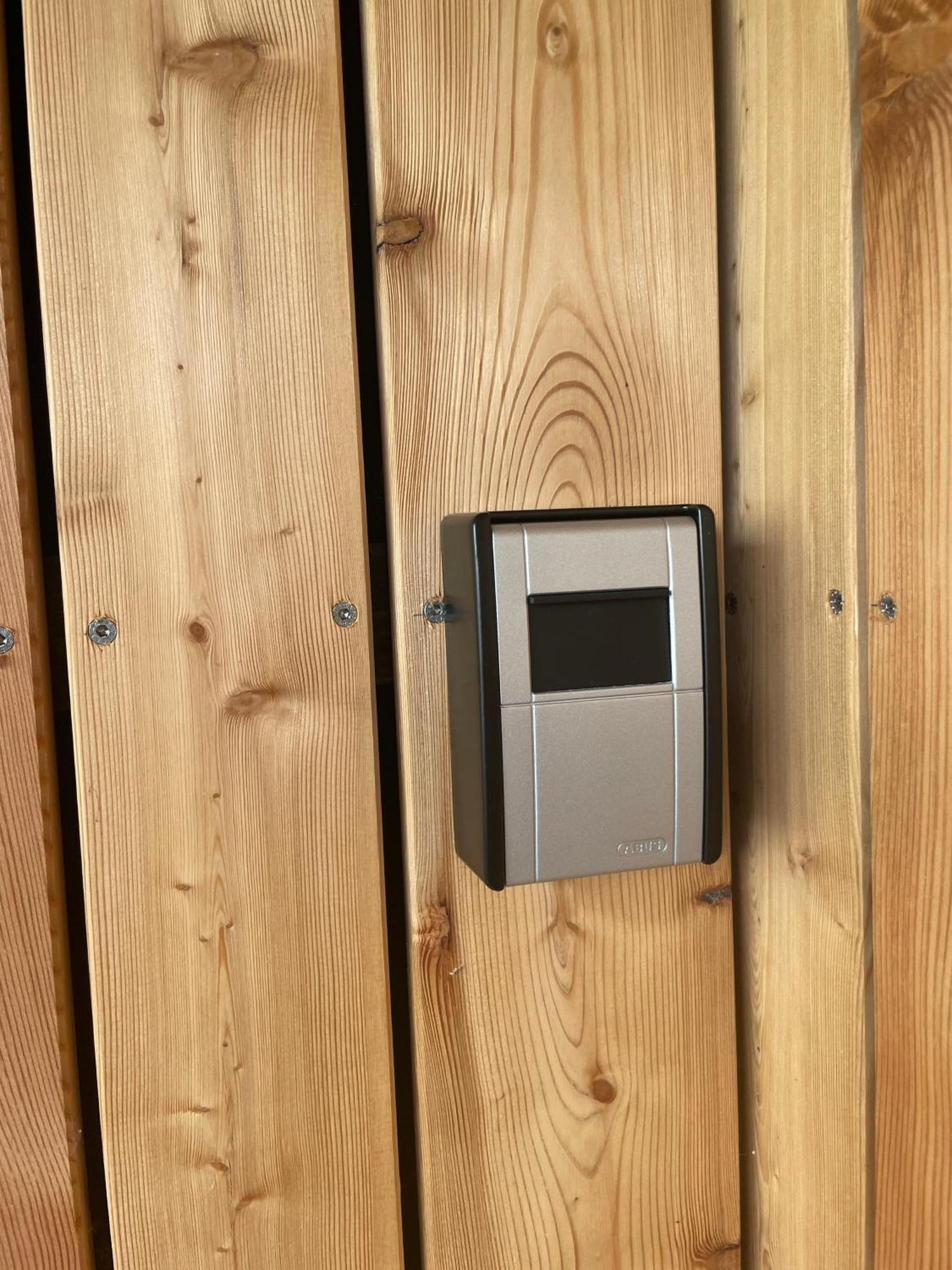 Ferienwohnung Stenja - Made Of Wood Dresde Exterior foto